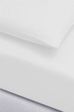 İgi Ranforce Çift Kişilik Lastikli Çarşaf Yastık Set 160x200+30 cm - Beyaz - Görsel 2